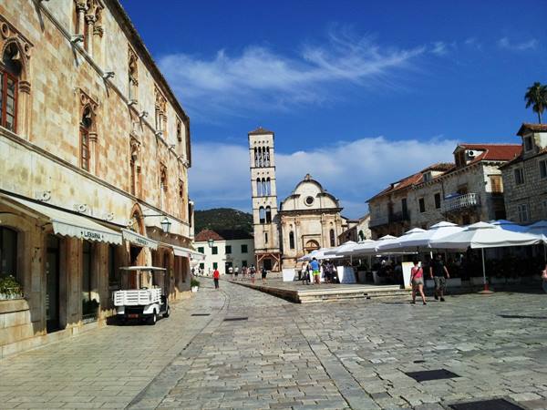 Hvar