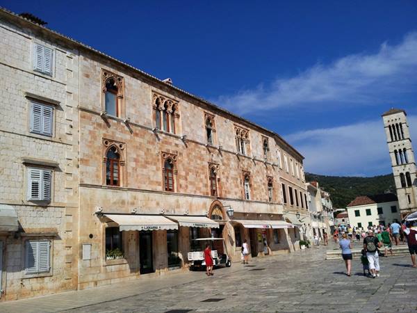 Hvar