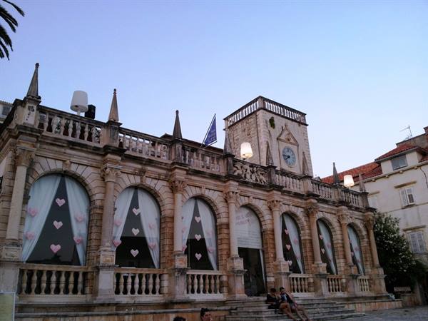 Hvar