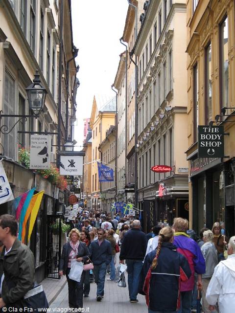 little alleys of the Venice of the north