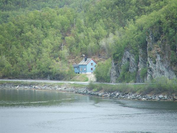 Along the fjord of Skibotn