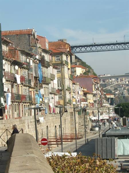 The Ribeira and the bridge
