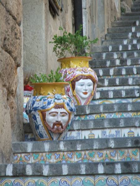 Caltagirone, details.
