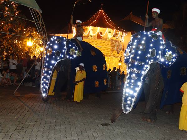 Kandy, Perahera