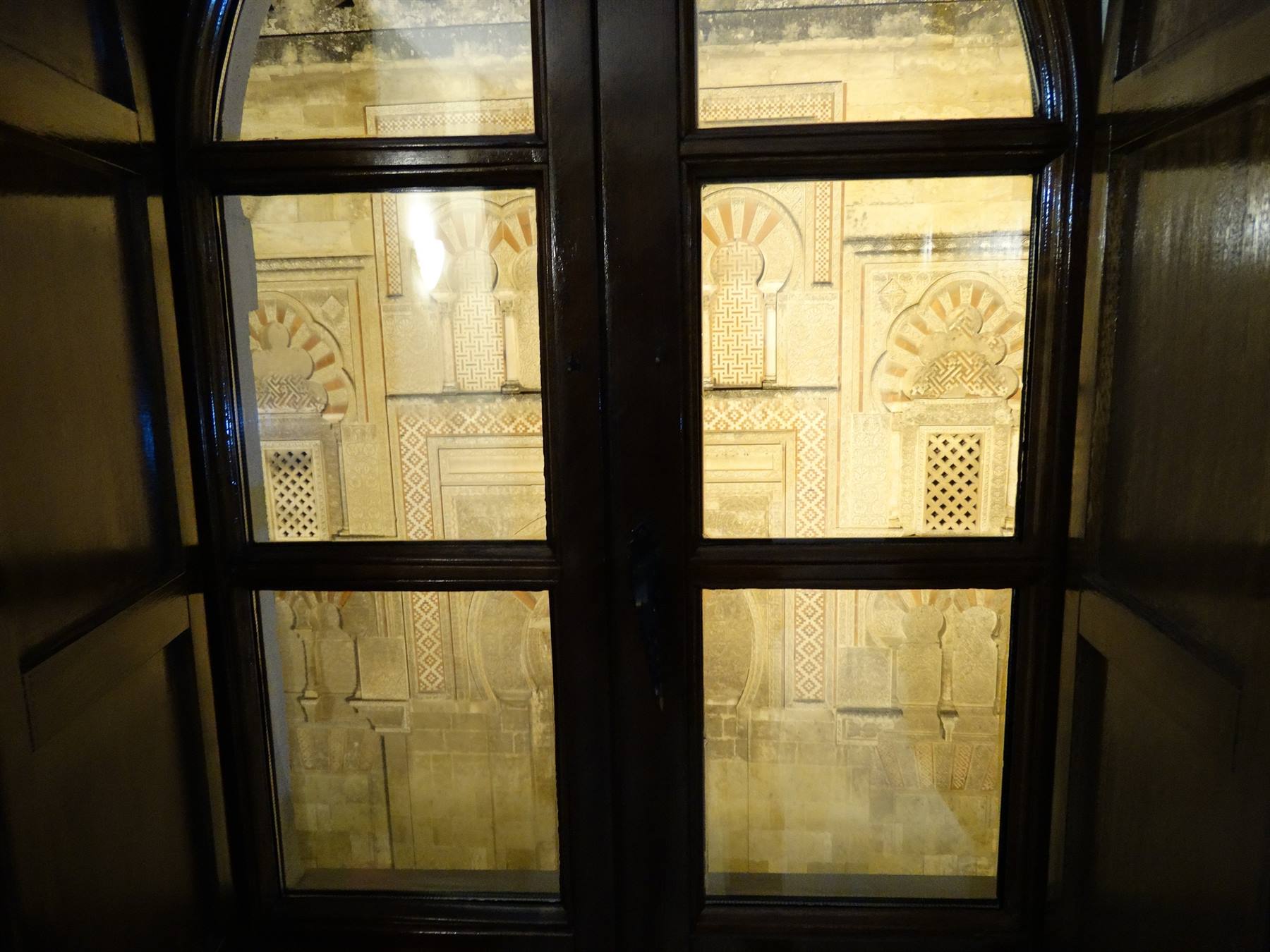Cordova, le mura della Mezquita dal nostro albergo