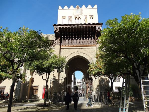 Seville, exit from the Cathedral