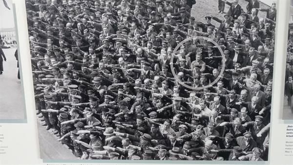 ..another famous image...