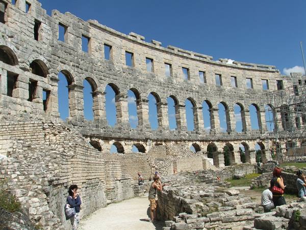Pula