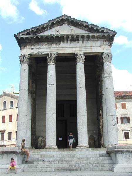 Pula