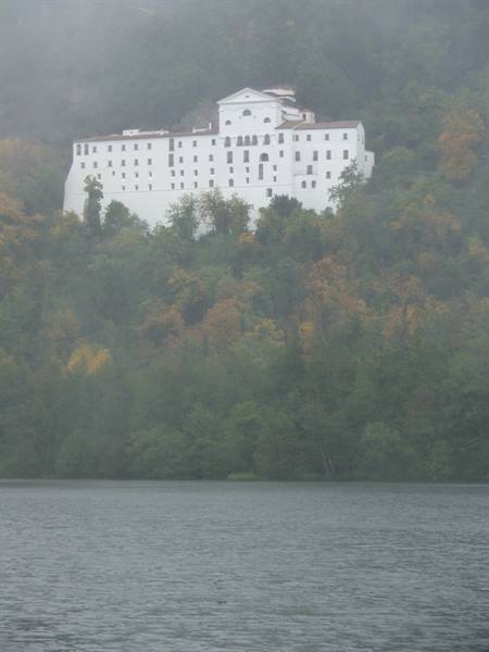 Lake Monticchio,Monastery