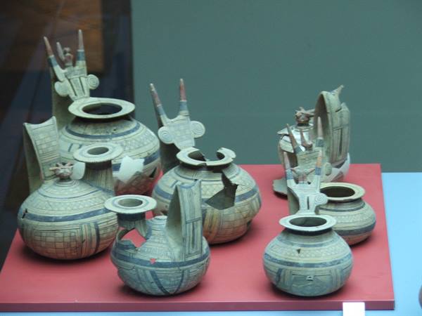 bowls and containers