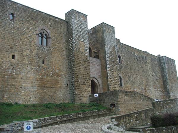 Lagopesole Castle