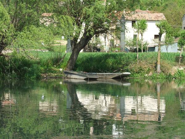 Lake Posta Fibreno