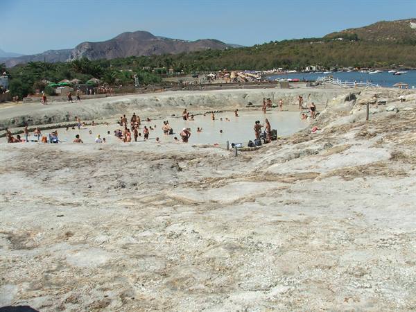 Vulcano, mud bath