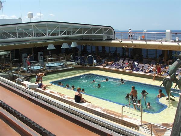 the kids' pool
