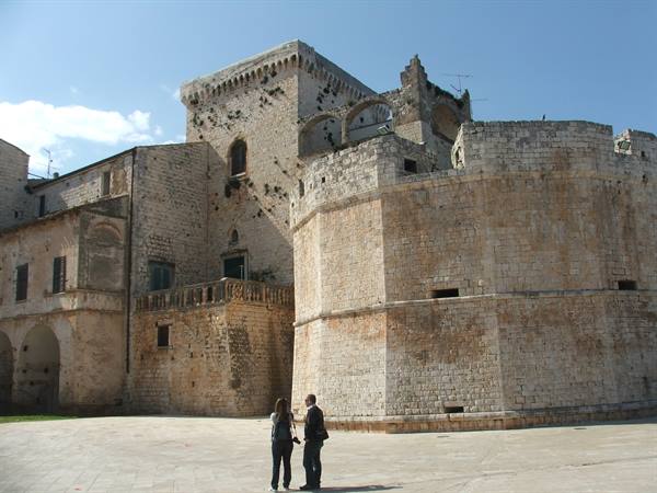 Conversano