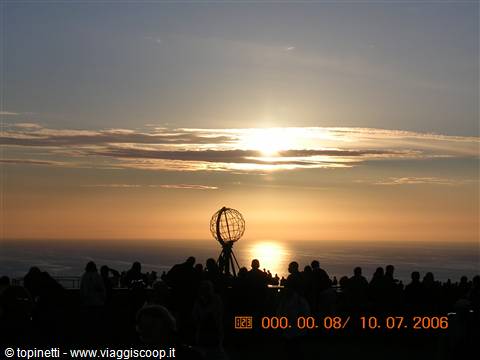North Cape 00:11 on 10/07/2006
