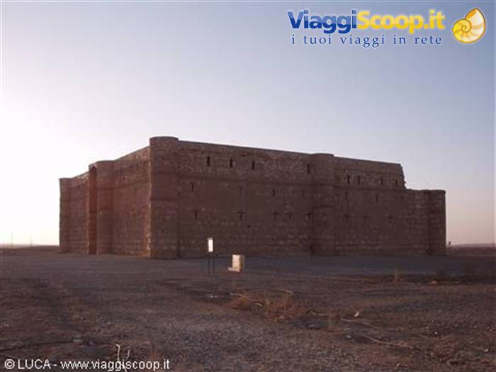Sunset over Al-Kharana castle...