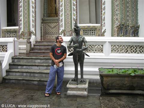 Bangkok - Me and a warrior...