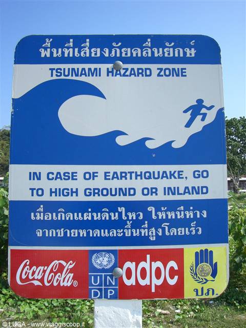 Ko Phi Phi - Instructions in case of danger...