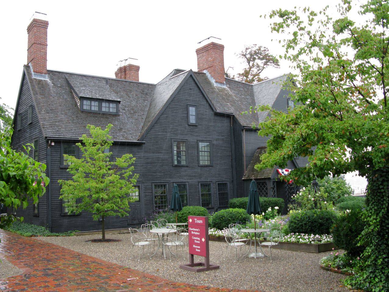 Salem - House of the 7 gables