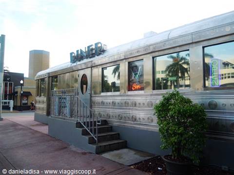 Miami - Diner 11 Street