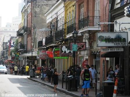 NEW ORLEANS - BOURBON STREET