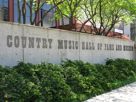 NASHVILLE - COUNTRY MUSIC HALL OF FAME