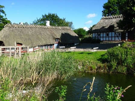 FAABORG - KALEKO MOLL
