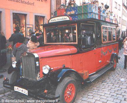 Rothenburg - Kathe Wohlfahrt car 