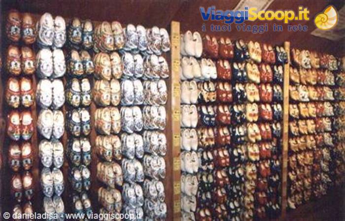 Zaanse Schans - clogs shop