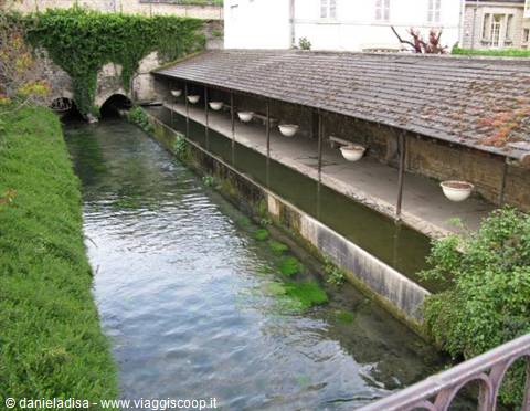Beaune - Wash house