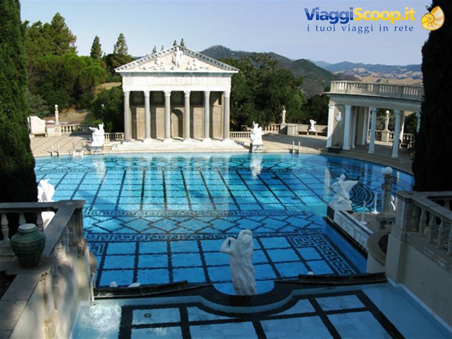 Hearst Castle - outdoor pool