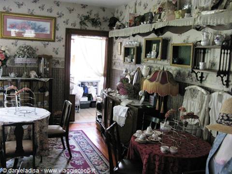 San Diego - Old town - shop in the Victorian village
