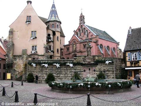 Eguisheim - main square
