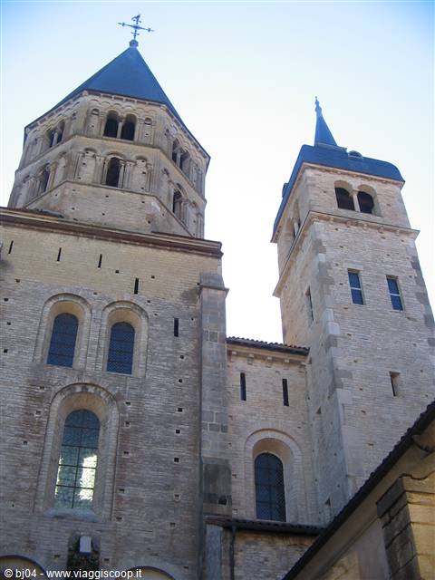 Octagonal bell tower and Romanesque stone tower, Cluny Abbey