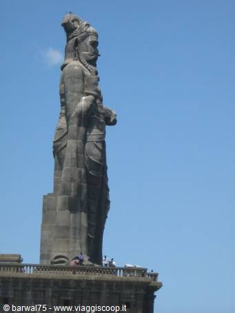 KANYAKUMARI: statue of SAINT THIRUVALLUVAR 