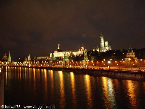 The Moskva and the Kremlin by night