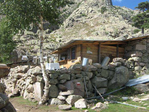 Shepherds' kiosk amid the mountains