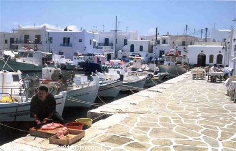 Paros-Naussa