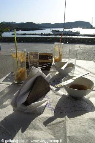breakfast in Psara