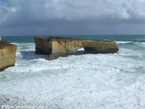 London Arch on the Great Ocean Road, limestone rock arch amid crashing waves