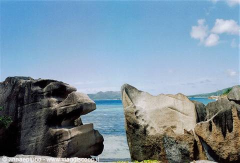 FAMOUS ROCK WITH A FACE AT CURIEUSE