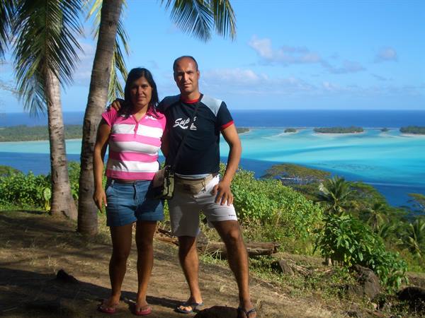 THE MOTU OF BORA BORA FROM ABOVE