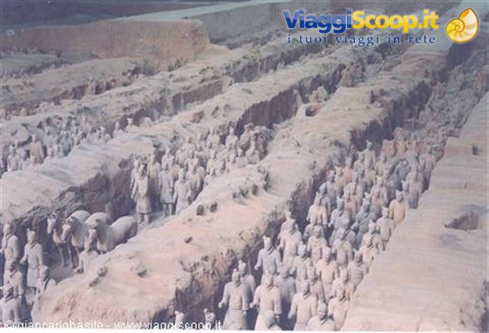 Terracotta Army in Xi'an: rows of clay soldiers inside excavation pit