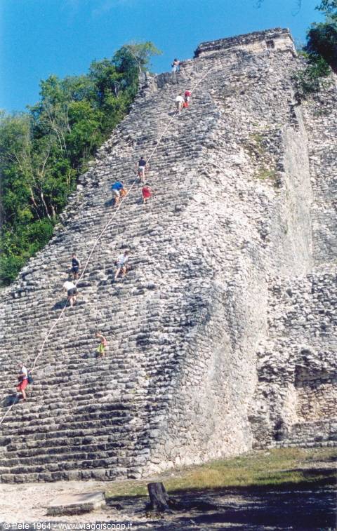 Coba - Nohoch Mul pyramid